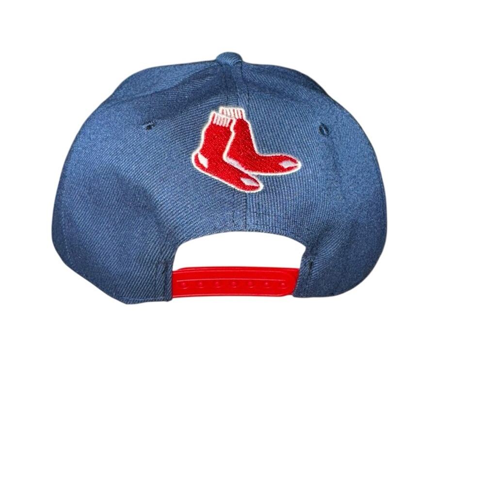 New Era Boston Red Socks Snap back Hat With Red Socks On Brim - Picture 7 of 8